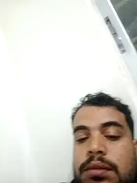 GluttingEmail online show from 03-07-26, 04:37