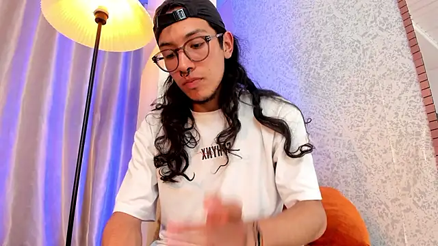 Enzo rey online show from 03-03-26, 09:21