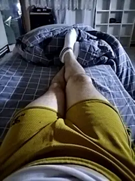 yalnizadamm27 online show from 03-04-26, 06:03