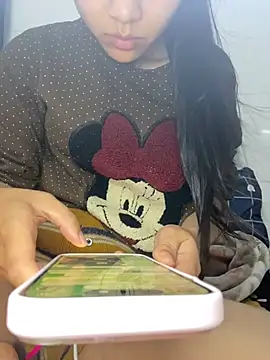 Snapshot of -Bebefin- chatting on 03-04-26, 04:18 -Bebefin- online show from 03-04-26, 04:18