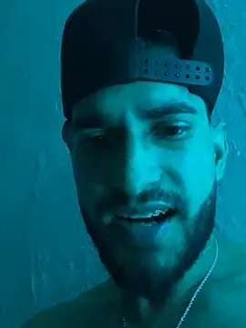 Snapshot of chuly00 chatting on 03-04-26, 04:51 chuly00 online show from 03-04-26, 04:51