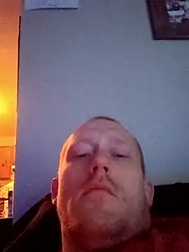 Snapshot of Lovemcurvy69 chatting on 03-15-26, 02:28 Lovemcurvy69 online show from 03-15-26, 02:28