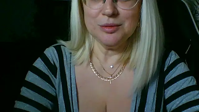 LianaSweetX online show from 03-24-26, 08:03