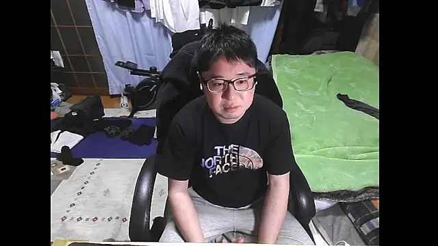 Snapshot of hide39 chatting on 03-08-26, 02:54 hide39 online show from 03-08-26, 02:54