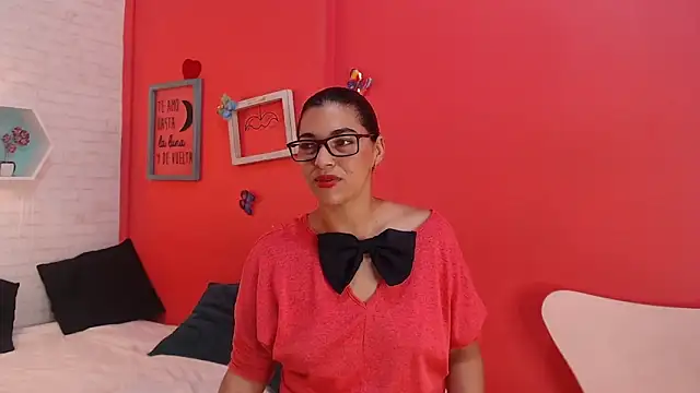 valentinadiamondp online show from 03-07-26, 12:46