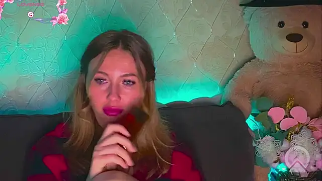 AngelEnigma online show from 03-17-26, 03:33