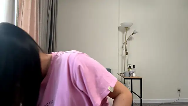 Snapshot of vixy_moon chatting on 04-09-26, 03:28 vixy moon online show from 04-09-26, 03:28