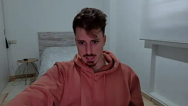 zeusoctavian1 online show from 03-09-26, 03:49