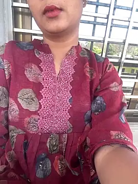 LovelyTrisha online show from 03-09-26, 07:34