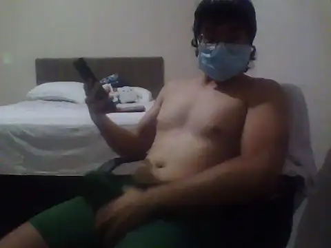 Snapshot of vinii1800 chatting on 04-05-26, 08:28 vinii1800 online show from 04-05-26, 08:28