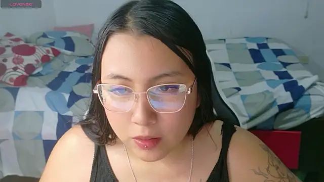 sexysofiaaa online show from 03-13-26, 04:08