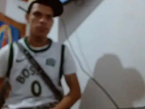 Snapshot of ethanchamo chatting on 03-14-26, 04:56 ethanchamo online show from 03-14-26, 04:56