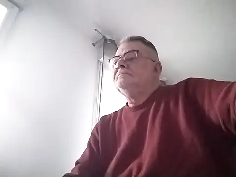 Snapshot of oura chatting on 03-13-26, 03:51 oura online show from 03-13-26, 03:51