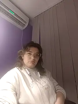 Angelika l online show from 03-13-26, 06:09