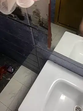 Snapshot of Achrafsad9i chatting on 03-30-26, 06:03 Achrafsad9i online show from 03-30-26, 06:03