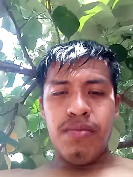 Snapshot of marcoyluna chatting on 03-26-26, 07:41 marcoyluna online show from 03-26-26, 07:41