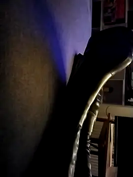 Snapshot of bootslove1 chatting on 04-03-26, 10:19 bootslove1 online show from 04-03-26, 10:19