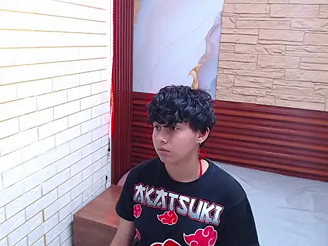 mauren icarus online show from 03-12-26, 08:37