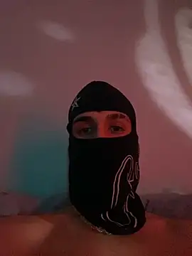 Snapshot of hardboii00 chatting on 03-28-26, 09:03 hardboii00 online show from 03-28-26, 09:03