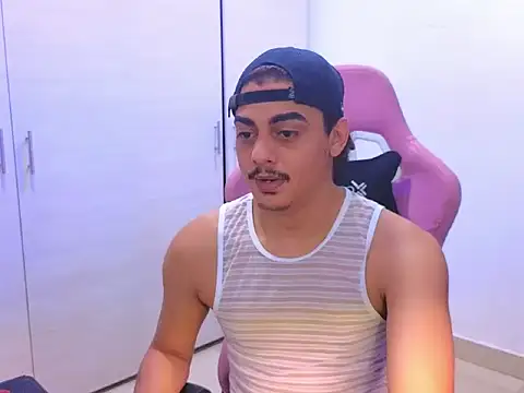 Cute-Curls online show from 03-14-26, 01:12