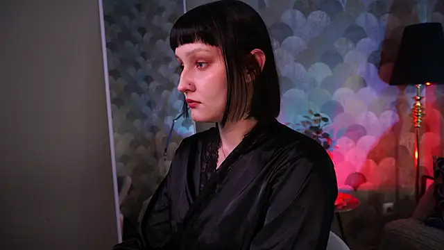 Velvet Lily online show from 03-15-26, 09:54