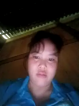 Snapshot of cute-girl-2k chatting on 03-20-26, 05:12 cute-girl-2k online show from 03-20-26, 05:12