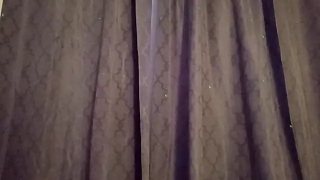 dropanddrippy1 online show from 03-24-26, 04:28