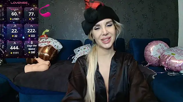Snapshot of SexyQueenNina chatting on 12-25-24, 11:42 SexyQueenNina online show from 12-25-24, 11:42