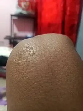 Snapshot of DamianDistroyer chatting on 03-19-26, 04:00 DamianDistroyer online show from 03-19-26, 04:00