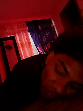 Snapshot of DamianDistroyer chatting on 03-21-26, 03:11 DamianDistroyer online show from 03-21-26, 03:11