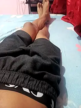 Snapshot of DamianDistroyer chatting on 03-22-26, 03:54 DamianDistroyer online show from 03-22-26, 03:54