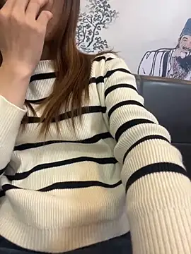 nidebeibei online show from 03-23-26, 02:21