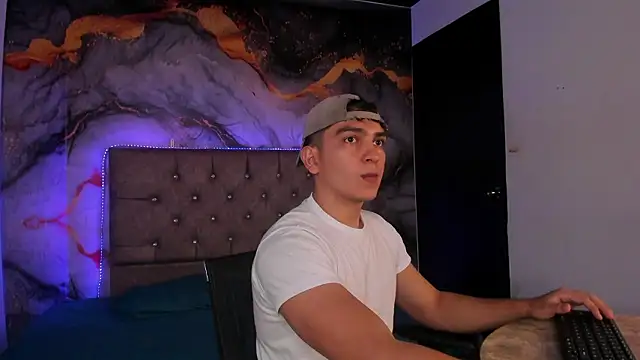 ZytherWolf online show from 03-18-26, 03:20