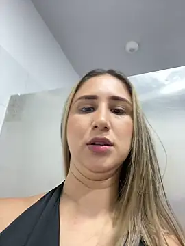 VictoriaWhitmore online show from 04-06-26, 02:29