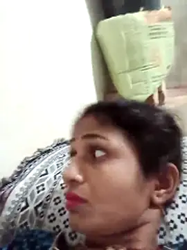 Snapshot of Leelaaji chatting on 04-07-26, 05:57 Leelaaji online show from 04-07-26, 05:57