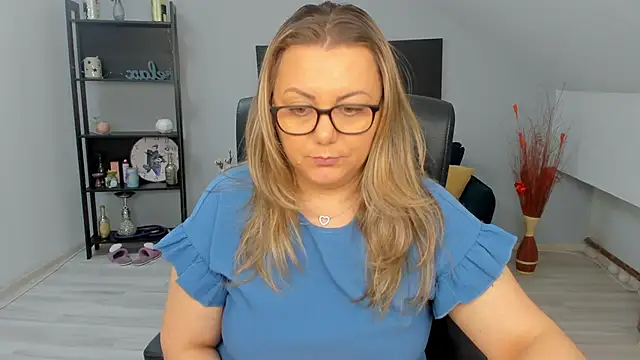 JessieRichards online show from 03-24-26, 07:24