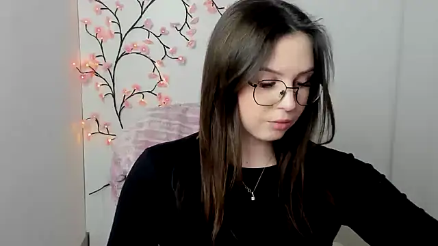 Nika nik a online show from 03-23-26, 12:09