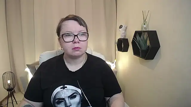 BonnnyBoobsy online show from 03-23-26, 07:01