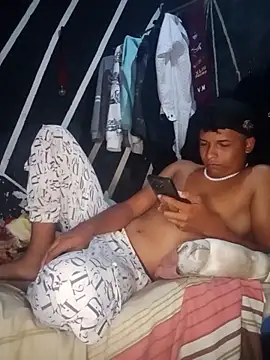 Snapshot of ADES_23CM chatting on 03-27-26, 04:29 ADES 23CM online show from 03-27-26, 04:29