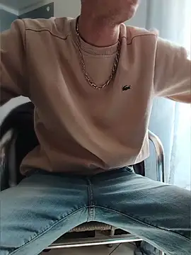 Skinboy06 online show from 03-19-26, 12:20