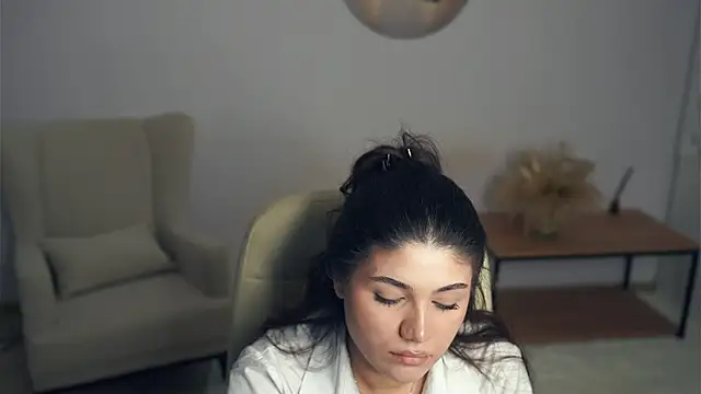 BeataHageny online show from 03-20-26, 03:06