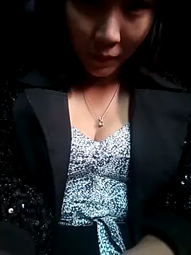 Snapshot of Personality-girl- chatting on 03-25-26, 02:17 Personality-girl- online show from 03-25-26, 02:17