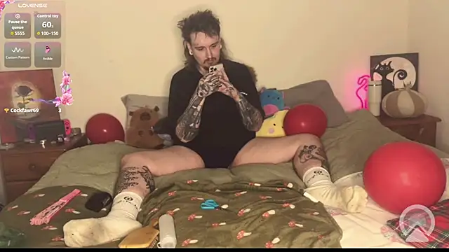 notyourneurotypical online show from 04-12-26, 08:25