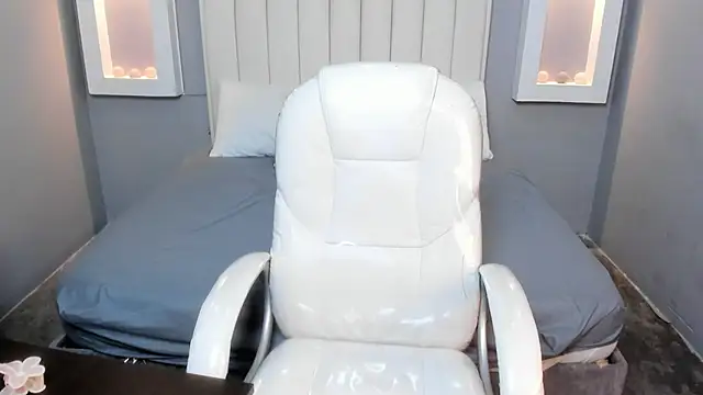 KeilyBennett online show from 03-21-26, 06:11