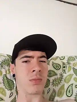 Snapshot of lio____ chatting on 03-21-26, 06:22 lio online show from 03-21-26, 06:22