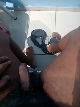 Snapshot of Negaopeludodom chatting on 04-04-26, 03:27 Negaopeludodom online show from 04-04-26, 03:27