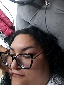 Snapshot of kiroshy chatting on 04-07-26, 01:06 kiroshy online show from 04-07-26, 01:06