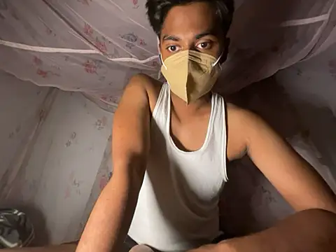 sinner2511 online show from 04-05-26, 08:28