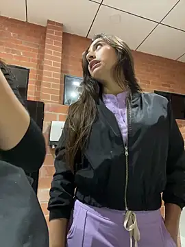 Amber rosse outdoors online show from 04-08-26, 12:10