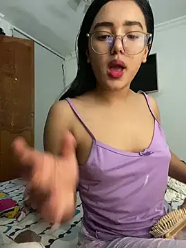 Snapshot of valvam_ chatting on 03-23-26, 06:06 valvam online show from 03-23-26, 06:06